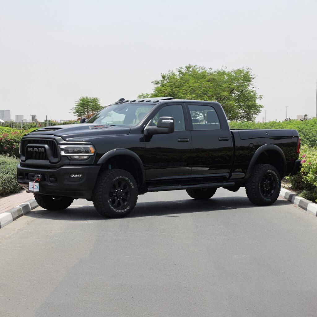2024 RAM 2500 POWER WAGON Diamond Black (Rambox Bedliner Divider)